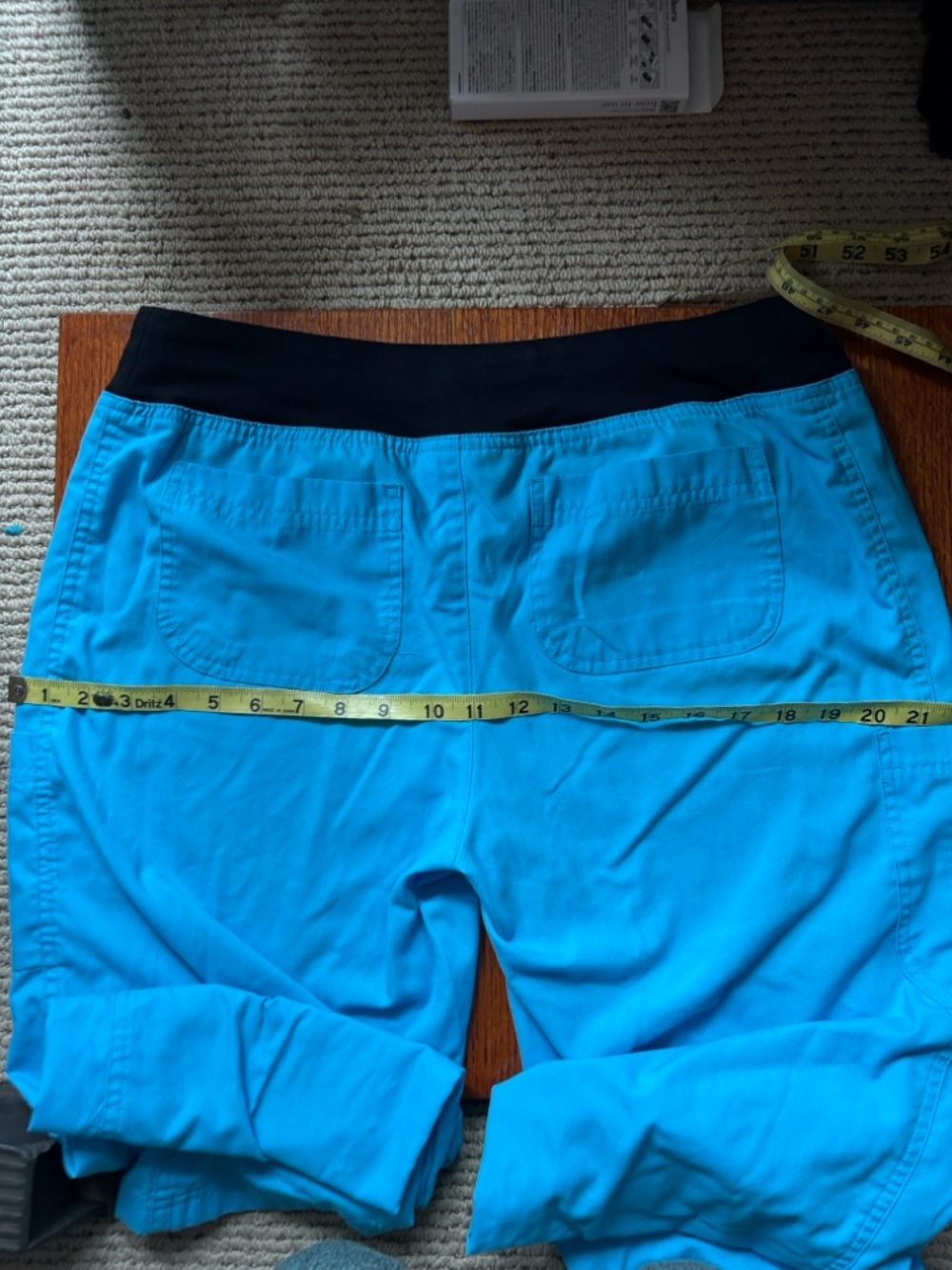 BUTTER-SOFT Yoga inspired scrub pants. Cargo pockets. Soft waistband. Size MP - Picture 7 of 7